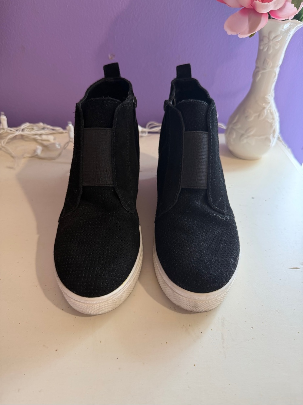 STEVE MADDEN Black Leather Ankle Boot